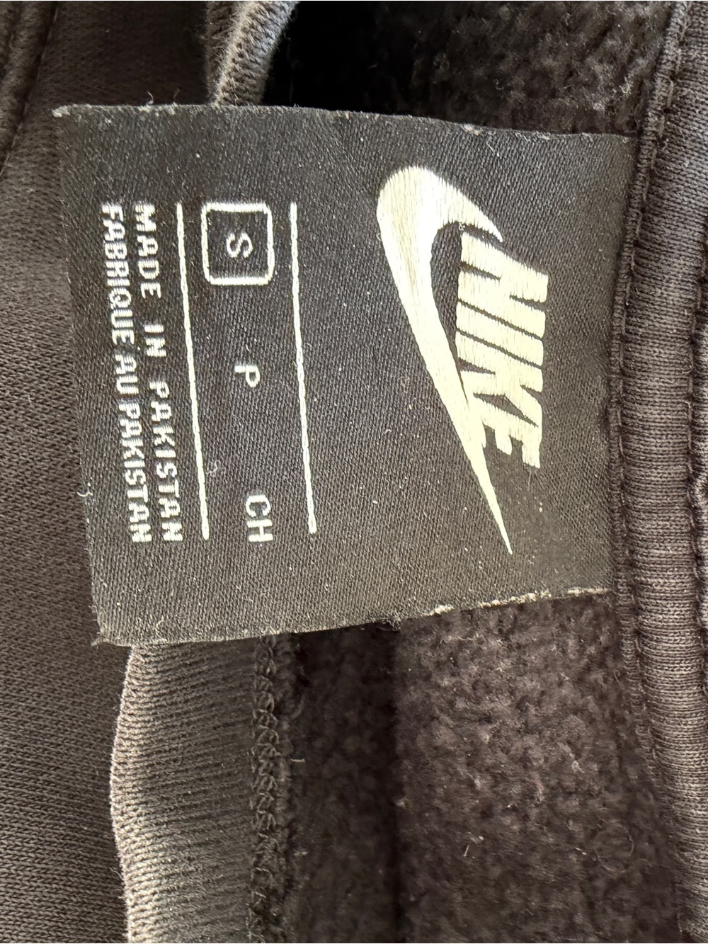 Nike Women’s Black Crop Crewneck Sweatshirt with Swoosh - Picture 3 of 3